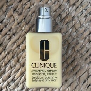 Clinique Dramatically Different Moisturizing Lotion+ with Pump 4.2FL.OZ No Box